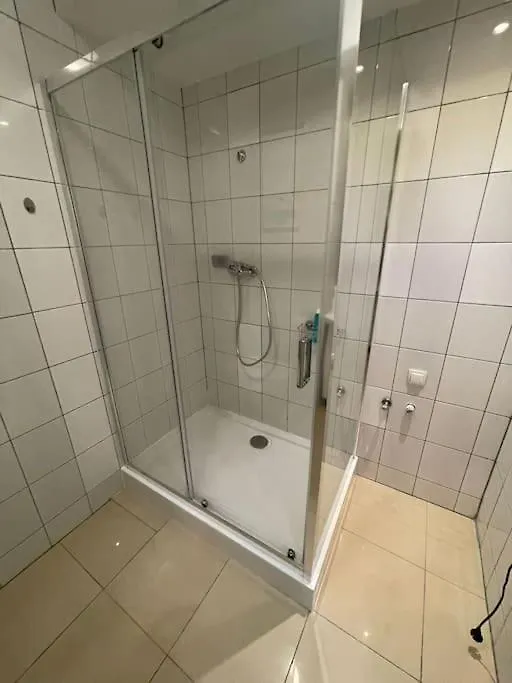 Fantastic Waw - Ns38 Room B Warsaw